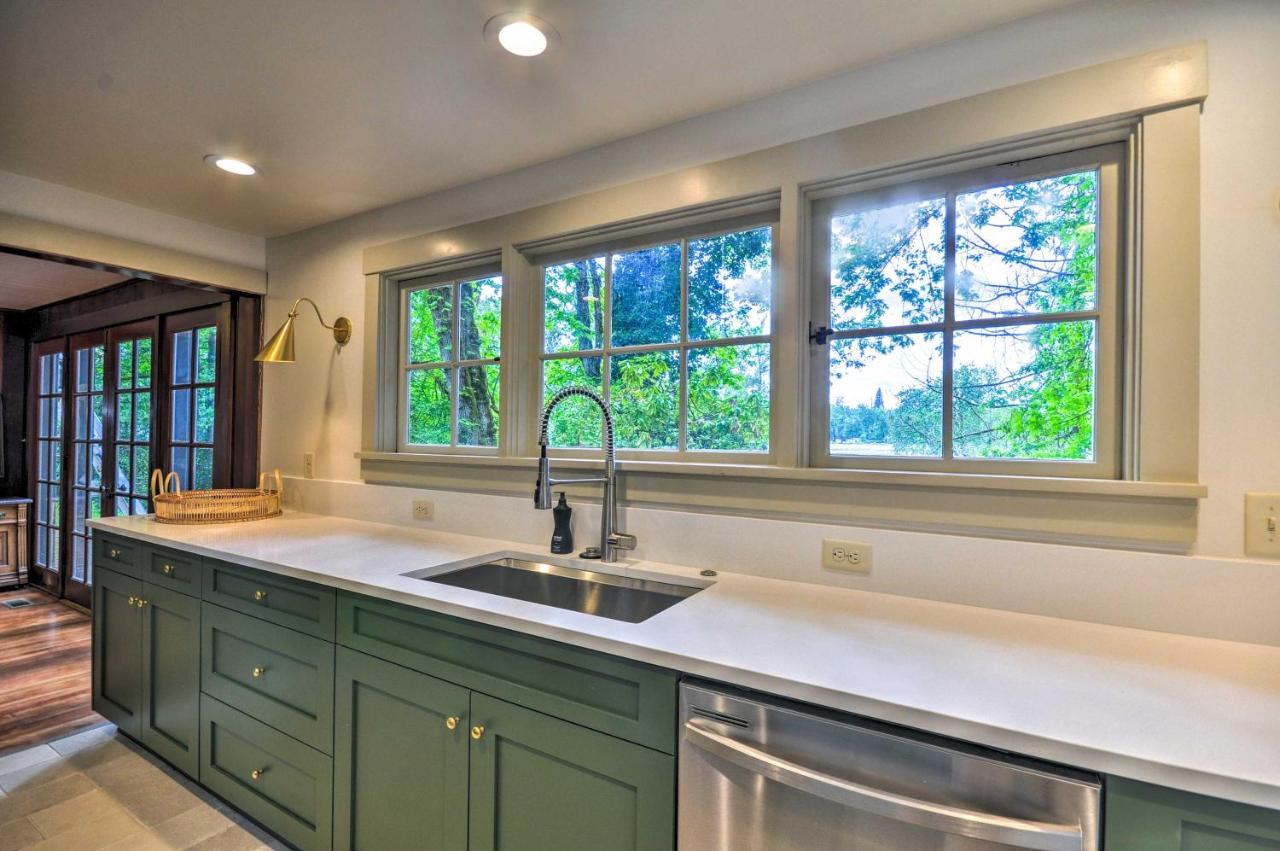 Peaceful And Elegant Cottage With Riverside View Oregon City Εξωτερικό φωτογραφία